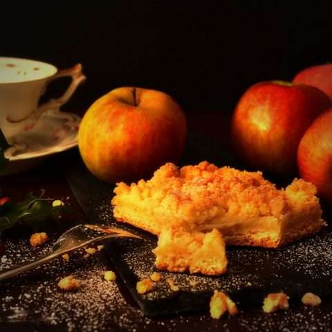 Appelplaatkoek met vanille saus recept