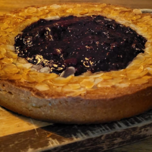 Recept gevulde boterkoek met kersen