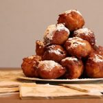 Eindejaarsproducten zoals oliebollen mix van Molen Mulder Pot - Kropswolde