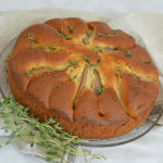 Cake met peer en tijm recept