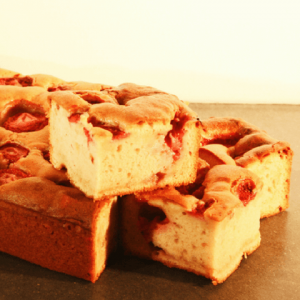 aardbeien cake met aardbei
